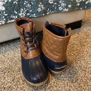 Nautica Duck Boots